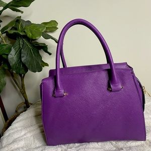 A New Day purple s/m SZ bag